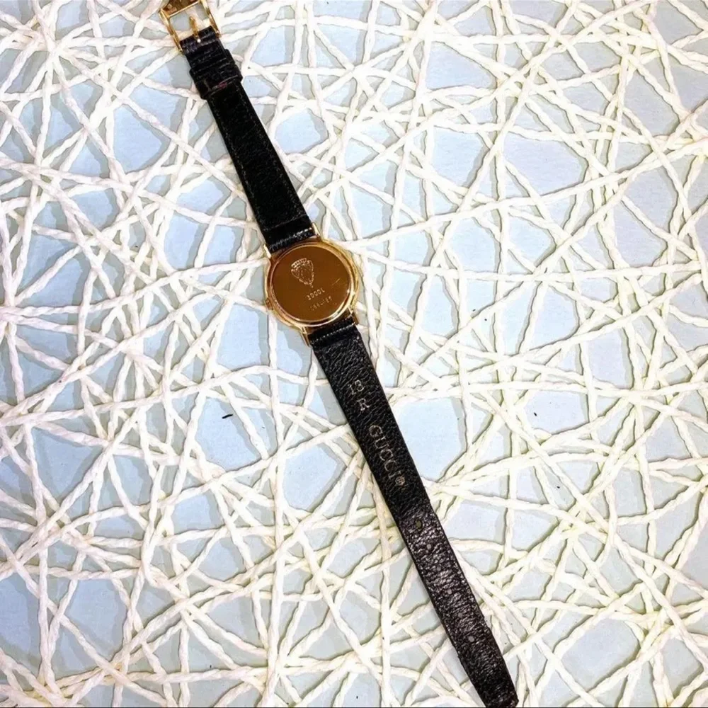 GUCCI Italian Luxury Watch Swiss Movement Quartz